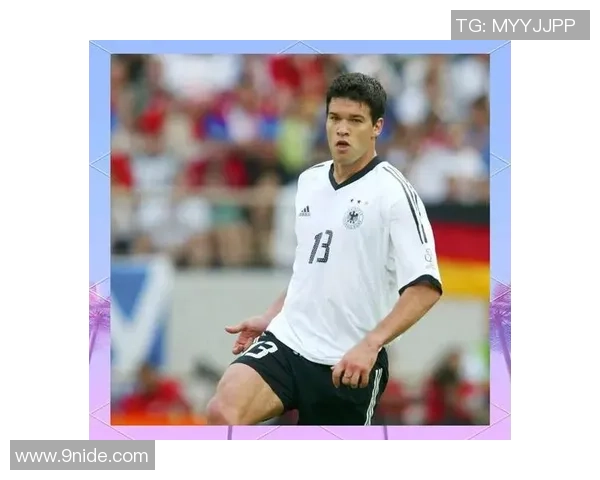 日本帅气足球明星的魅力与成就揭秘,领略他们在绿茵场上的风采与激情 日本帅气足球明星的魅力与成就揭秘,领略他们在绿茵场上的风采与激情