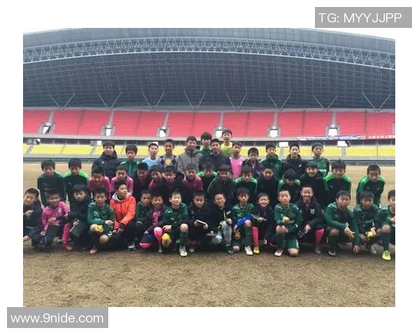 深圳足球队心理素质转变的背后故事与未来展望 深圳足球队心理素质转变的背后故事与未来展望