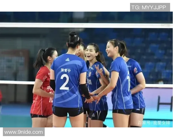 深圳排球队与成都排球队赛后战术分析与复盘探讨